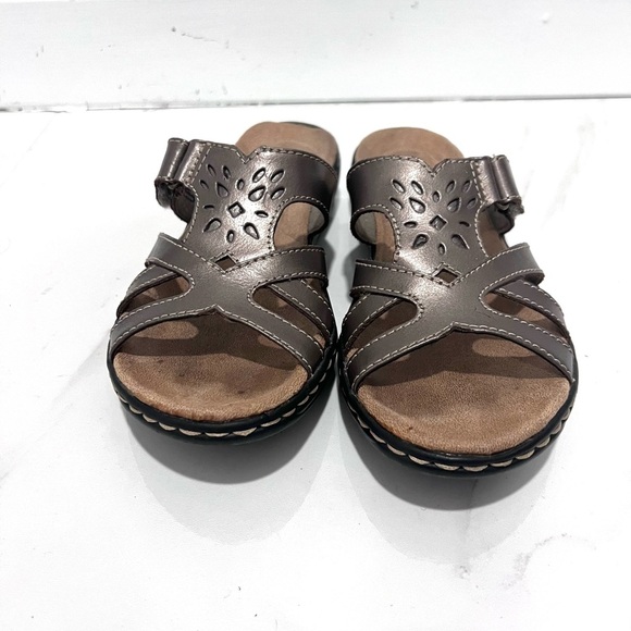 Clarks Brown Slide Sandals 6 - Picture 5 of 8